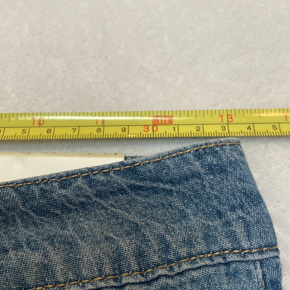 NWT Wide Leg Hi-Rise Crop Size 2 Blue Jeans - Picture 3 of 11